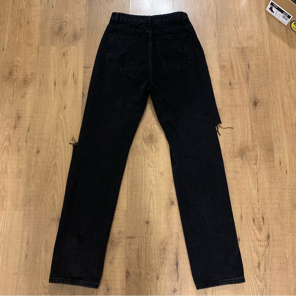 PrettyLittleThing jeans - Picture 2 of 8